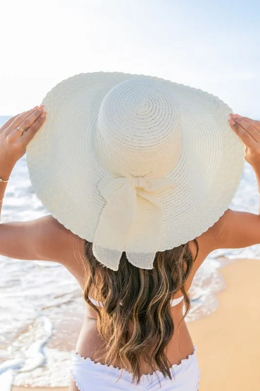 Explore More Collection - Scallop Edge Bow Accent Sunhat